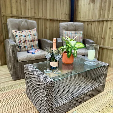 Acorn Pentewan Apartment