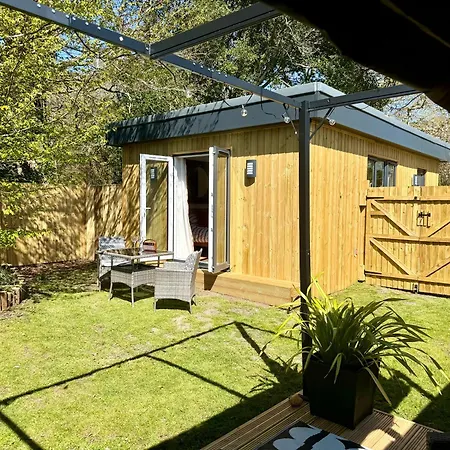 Acorn Pentewan Apartment *